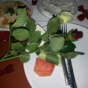 Meet your Posher, Ipek